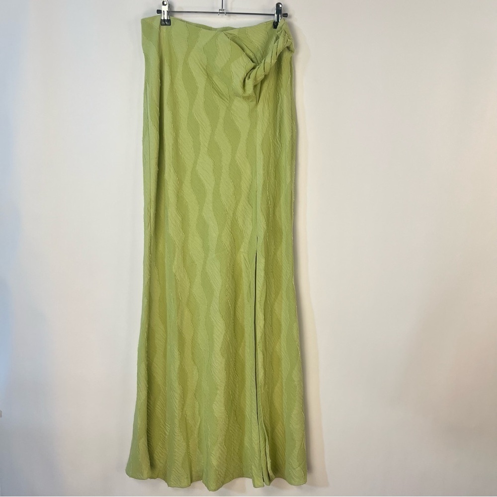 2/$30 Topshop Jacquard Twist Maxi Skirt in Pistachio Green sz 8 - Picture 3 of 8